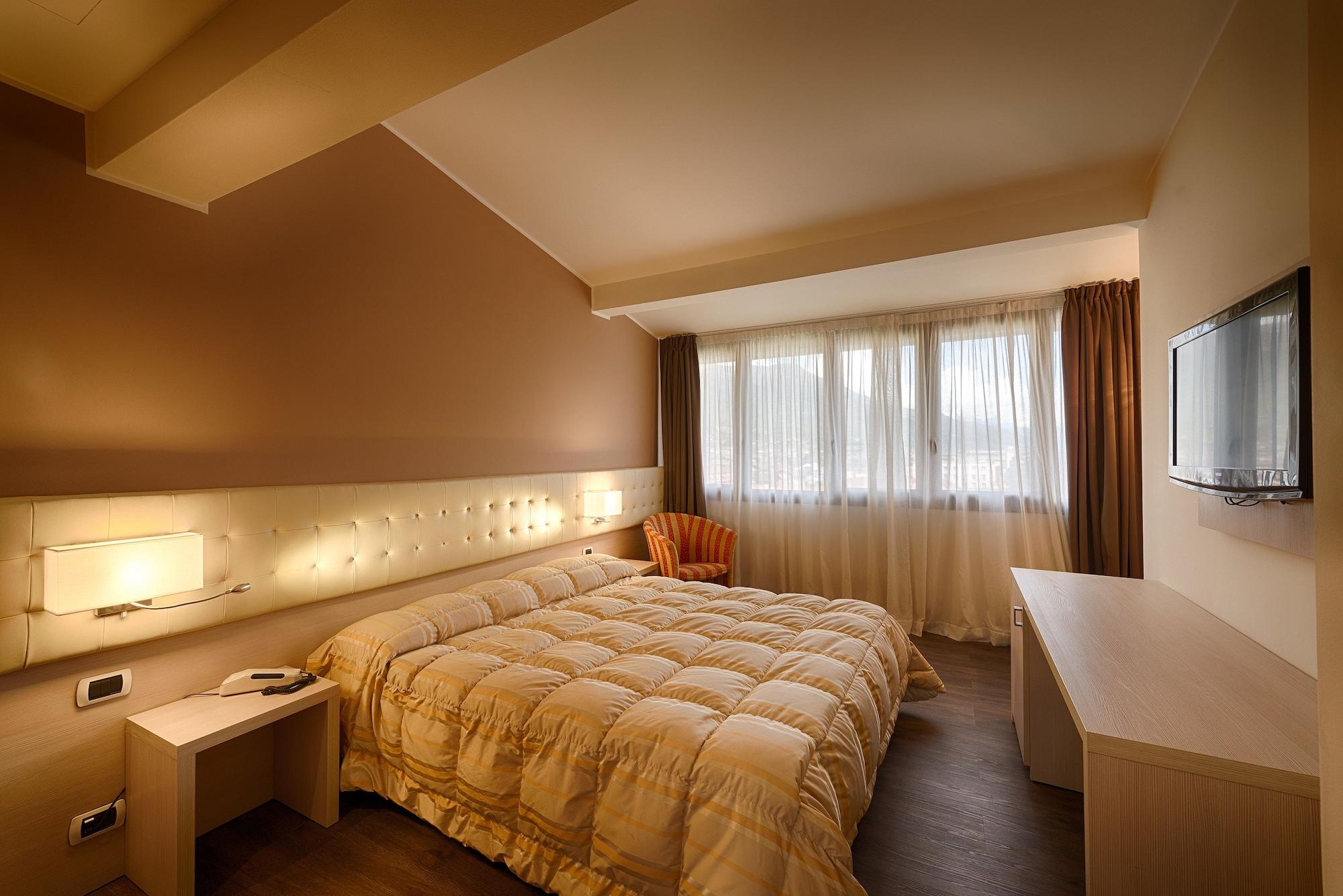 Hotel Norden Palace Aosta Eksteriør bilde