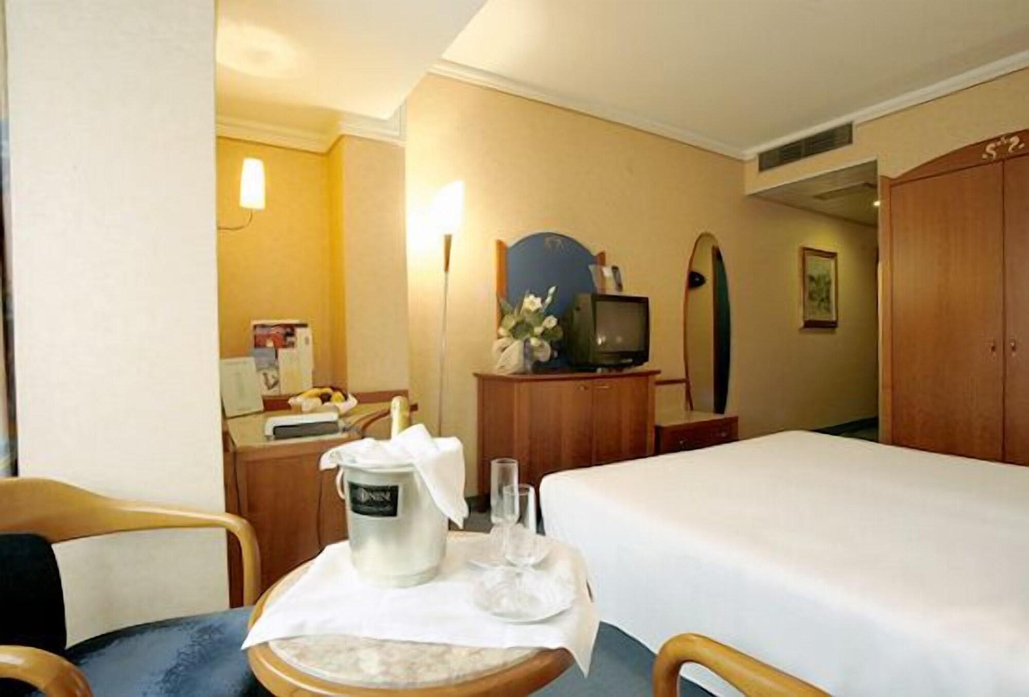 Hotel Norden Palace Aosta Eksteriør bilde