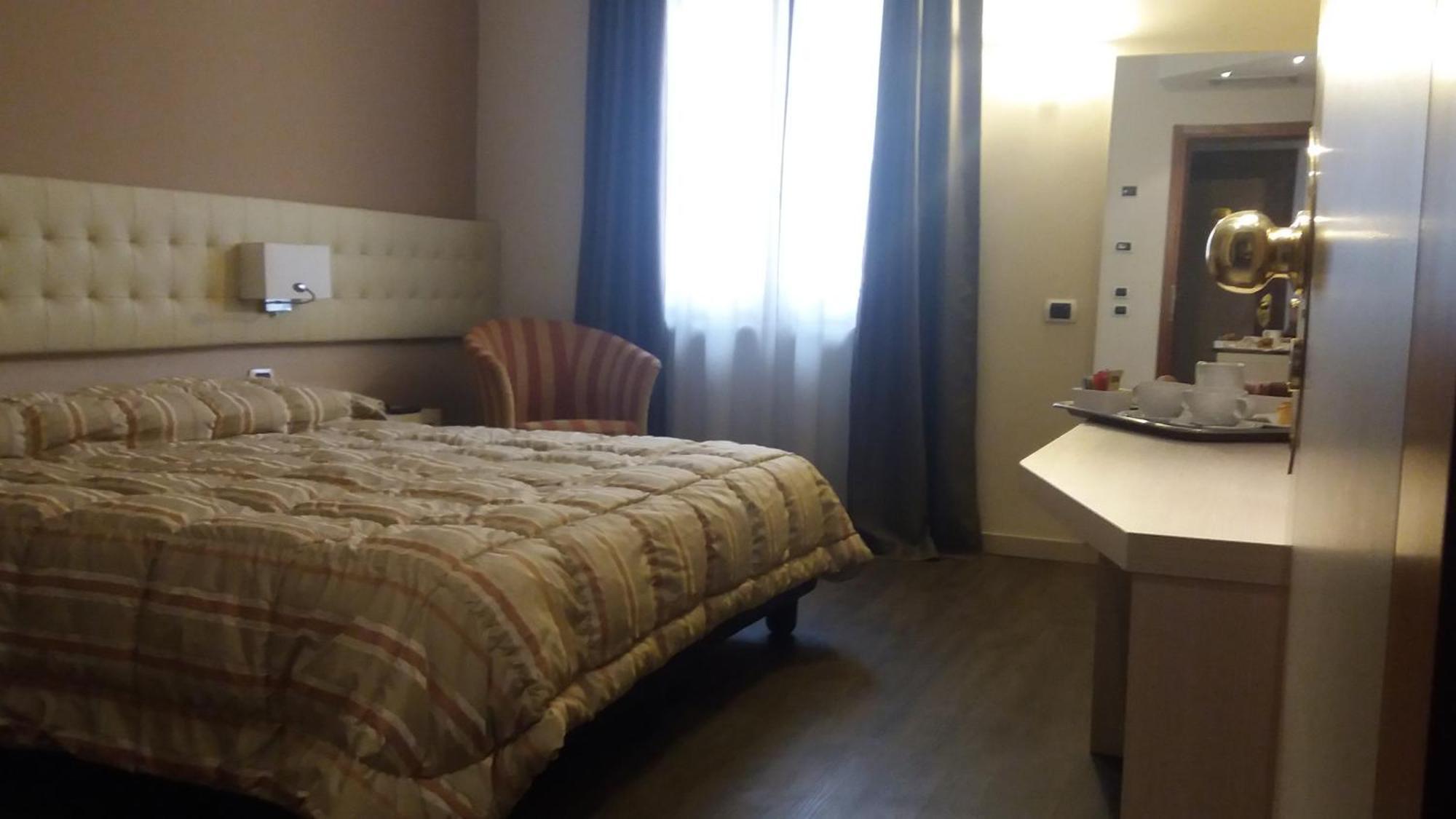 Hotel Norden Palace Aosta Eksteriør bilde